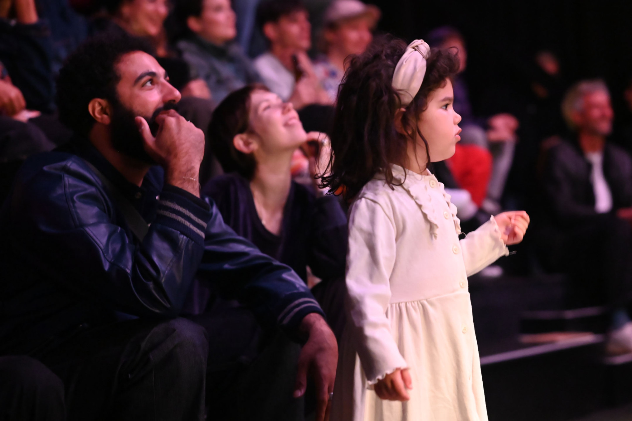Présentation de la saison 2025-2026 comme un banquet, au Théâtre de la Vie