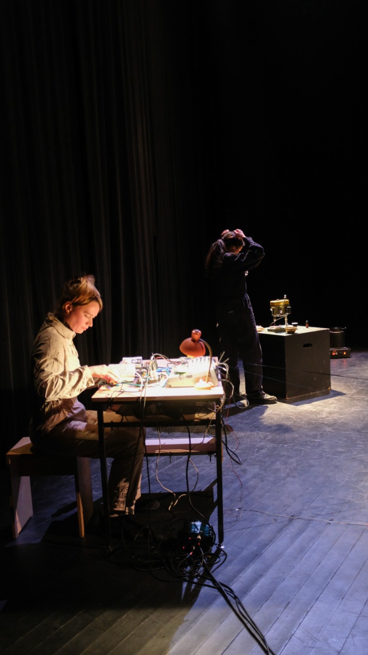 Trésors - Mélanie Peduzzi, Kamand Razavi, Marine Penhouët et Raquel Versieux. Crédit photo : TDV
