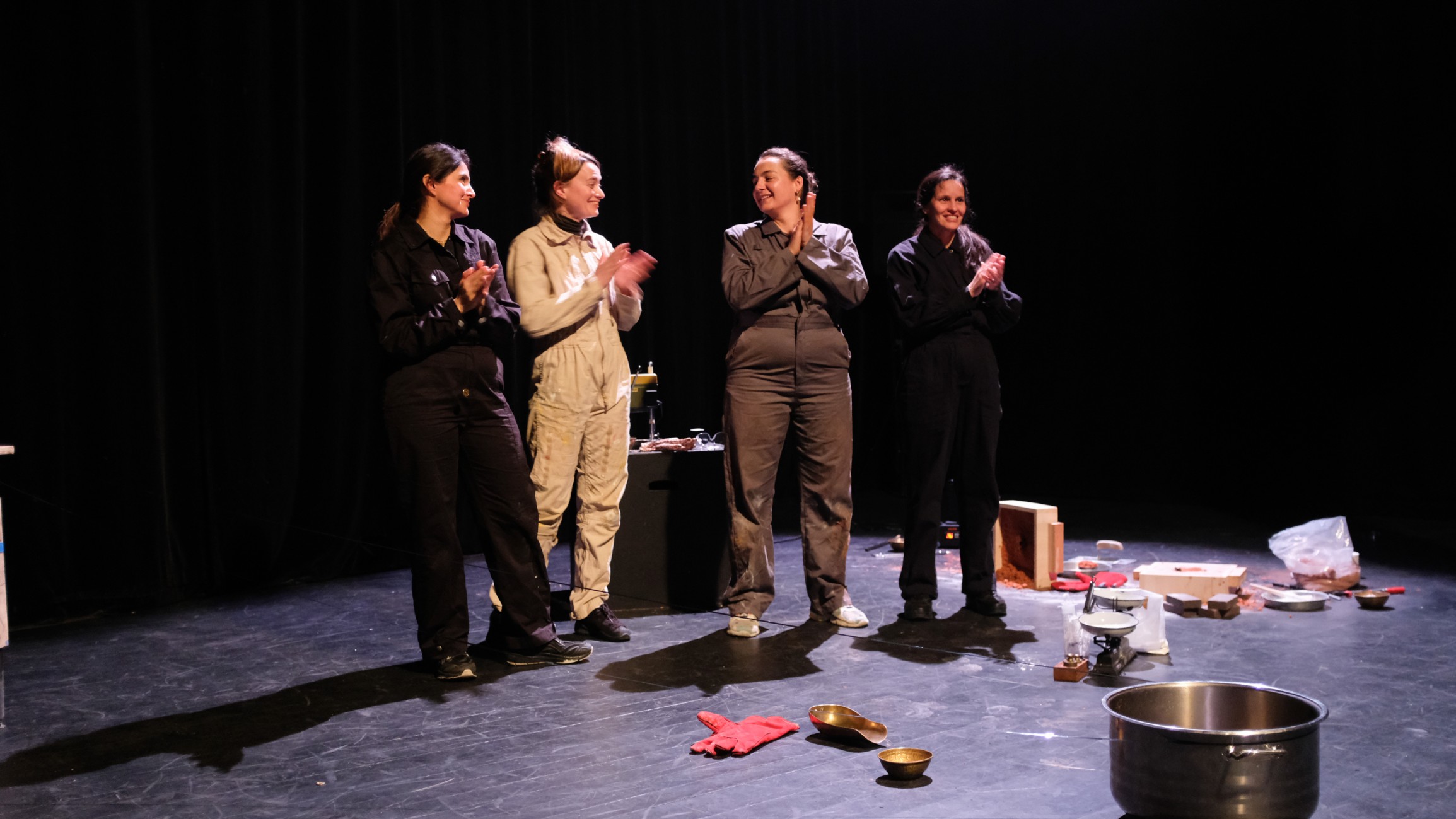 Trésors - Mélanie Peduzzi, Kamand Razavi, Marine Penhouët et Raquel Versieux. Crédit photo : TDV